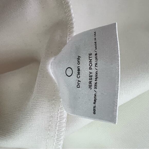 NWT Marie Hell Black White Tunic Shift Mini Mod Retro Dress Sustainable Small - Picture 11 of 12